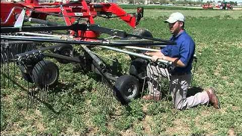 Massey Ferguson RK Series - Rotary Rakes (English Version)