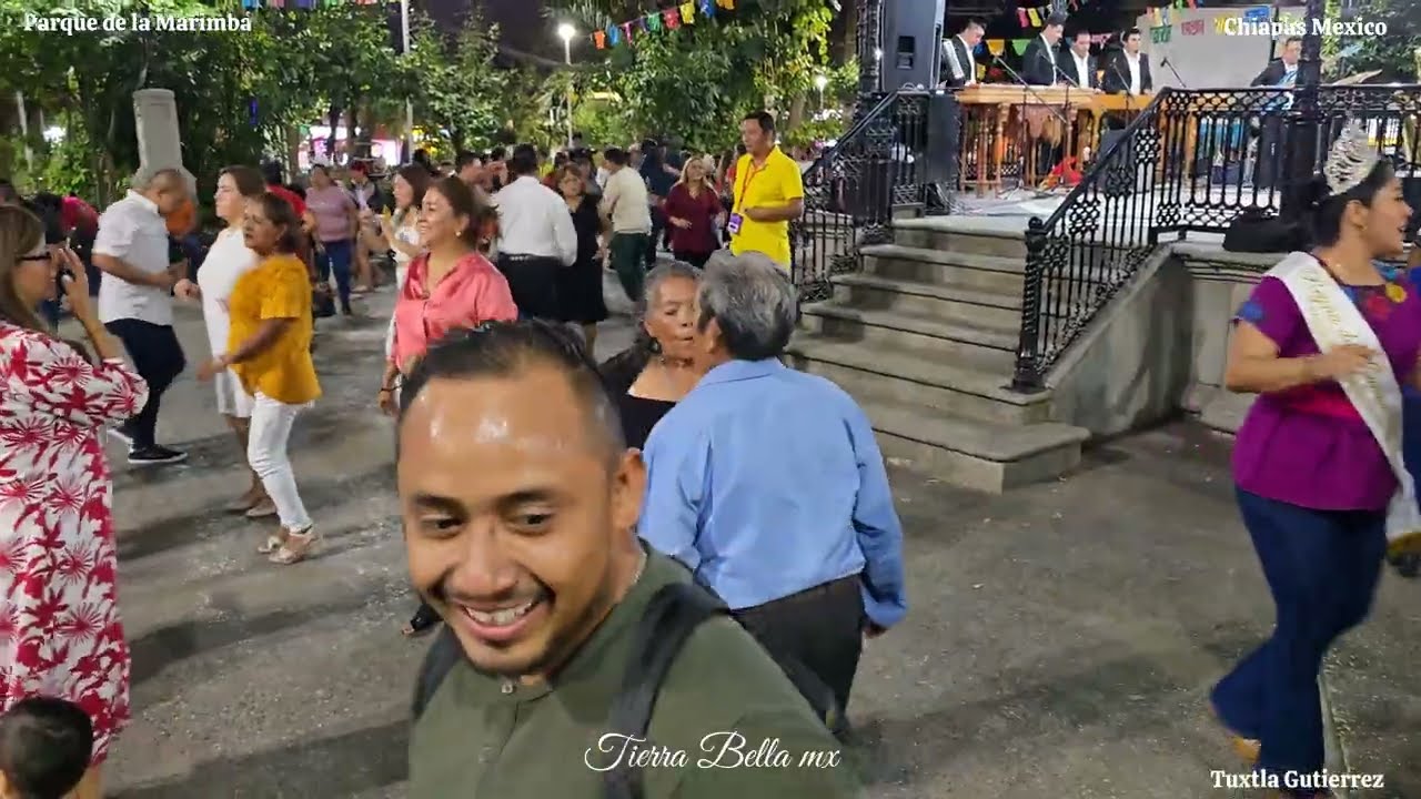 Parque de la marimba 🇲🇽Tuxtla Gutiérrez Chiapas México Música tradicional mexicana Baile regional