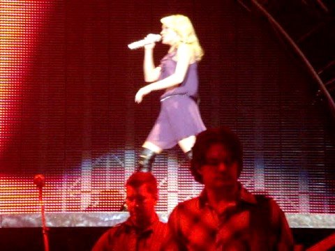 Carrie Underwood Concert Opening - YouTube