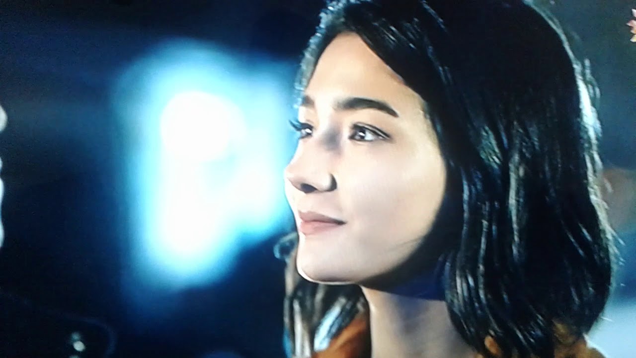 Keşke gözlerini alıp eve goture bilsem sen yokken onlara bakardim