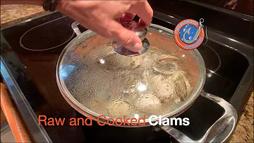 Is it safe to eat raw clams?