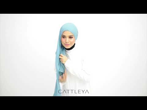 LEAH PLEATED SHAWL Style Tutorial 2