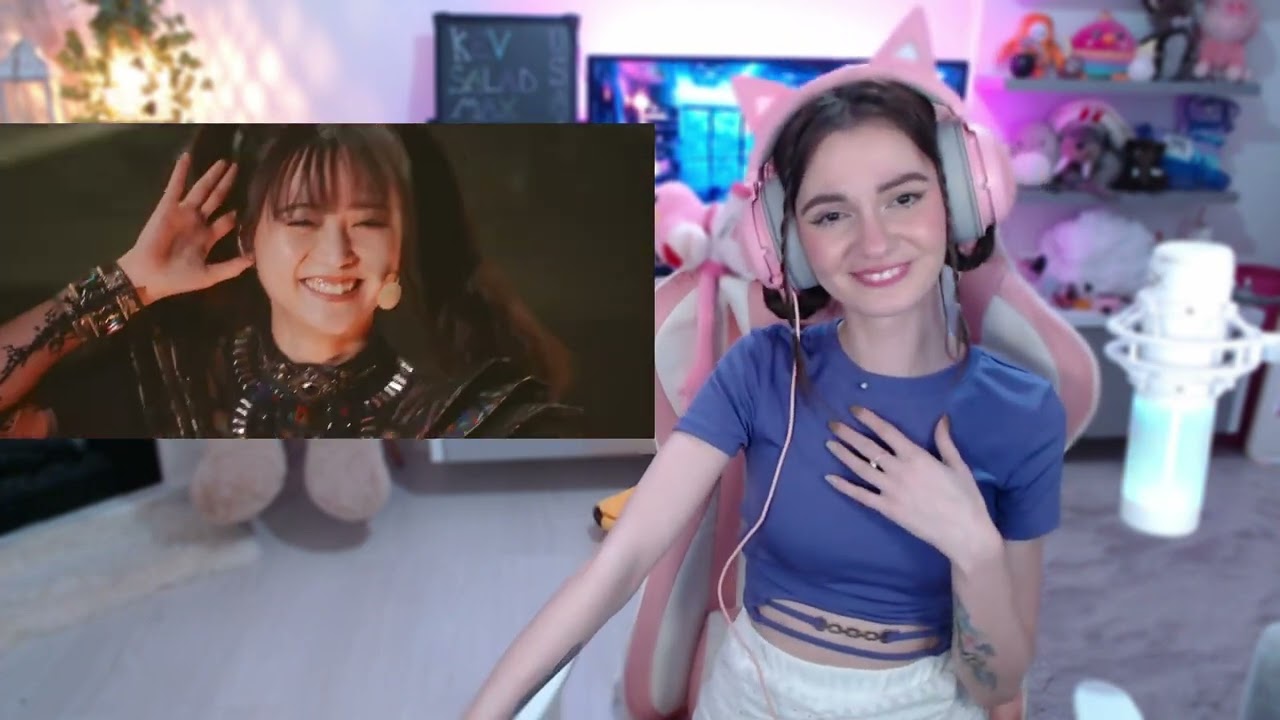 First time reaction to Babymetal - Megitsune (PIA Arena 2023 Live)
