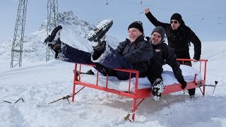 Draußen schlafen  Folge 1: Auf der Skipiste  ZDFtivi