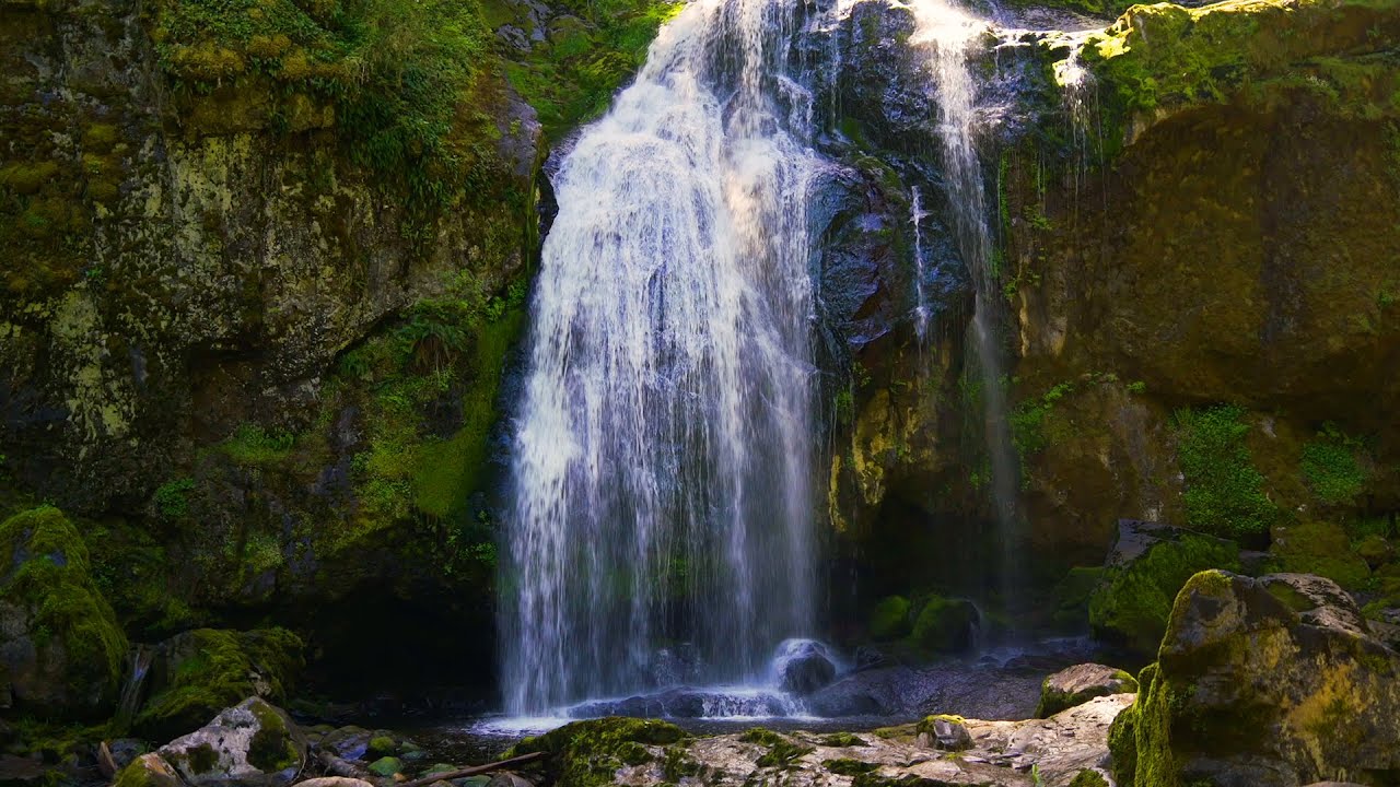 Waterfall Paradise: Ultimate 4K Relaxation Journey with Peaceful Music