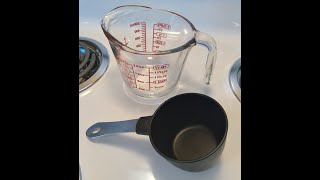 How to Measure or Weigh Flour