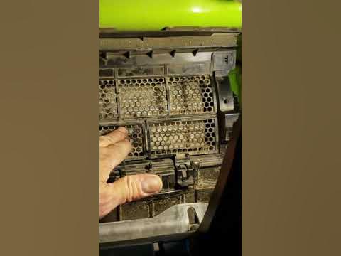 Jeep wrangler JK blend door actuator replacement. Part 5 - YouTube