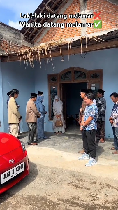 lamaran viral lamaran wanita⁉️#lamaran #tunangan #ldr #momenharu #viraltiktok #salahmusendiri