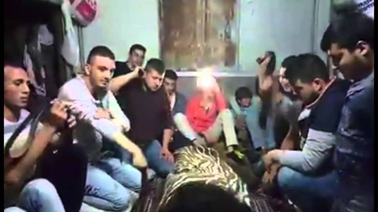 Crazy Turkish Game Challenge Tabordur (Turkish Simon says game