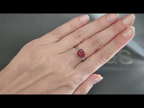 Ring with pink rubellite 3.55 carats in 18-carat white gold Video  № 2