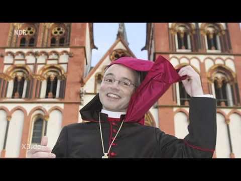 Video: Haus des katholischen Bischofs und Autor des Liedes 