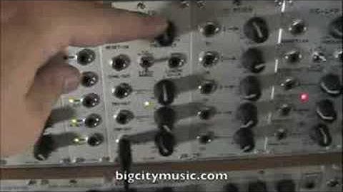 Fun with the Analogue Systems rs290 Sampler/Delay