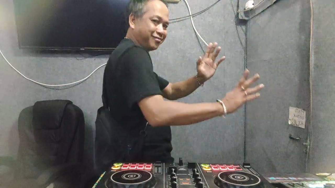 DJ kerambay remix suami dikalimantan, madu dan racun