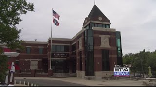 Starkville Board of Aldermen holds public hearing about juvenile curfew