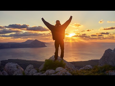 SICILY VAN LIFE DREAM: I climbed this mountain for this (english subtitles)
