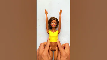 How To Dress Barbie Dolls In The Latest Fashion With Balloons Loop Balloons Dolls Diy 