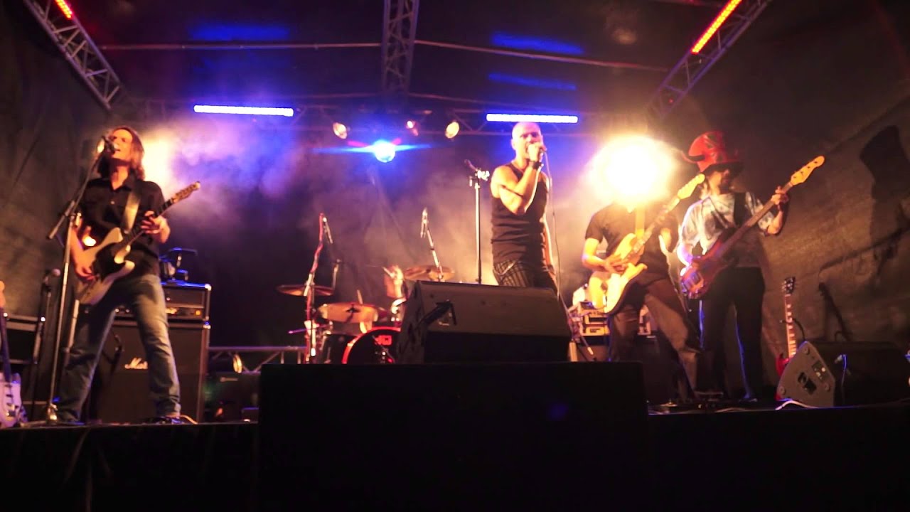 Regardez Stereotype Recorders - Remember (Live @ Marchenbach) sur YouTube Regardez Stereotype Recorders - Remember (Live @ Marchenbach) sur YouTube