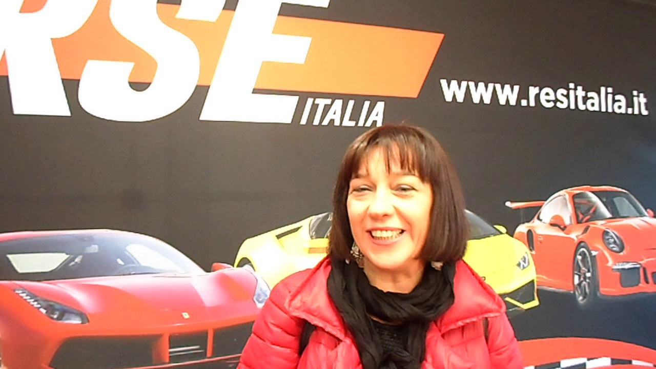 Rse Italia - Roberta - YouTube