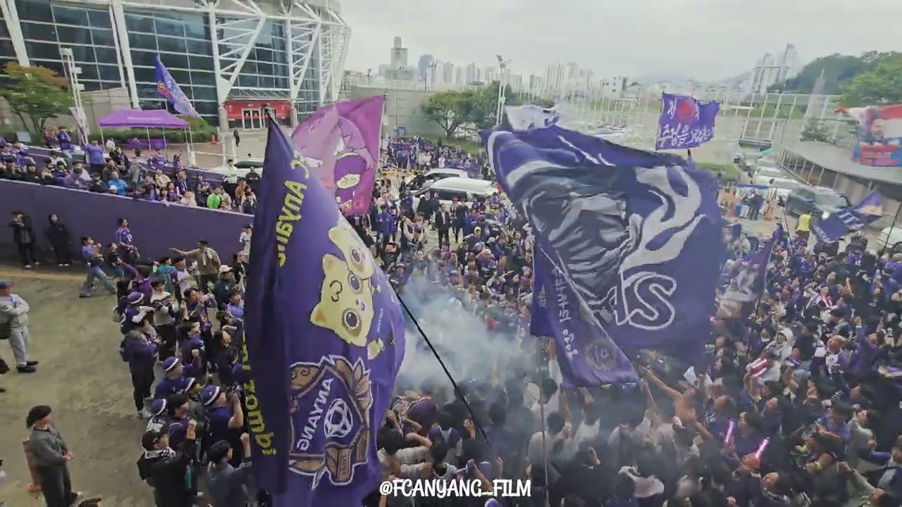 20251018_vs 김천상무 (H) 승리의 카니발