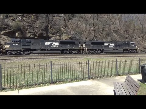 Railfanning the Horseshoe Curve in Altoona, PA