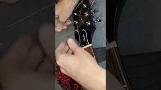 EASY Locking Tuners Changing Strings #hipshot   #guitar #epiphonelespaul