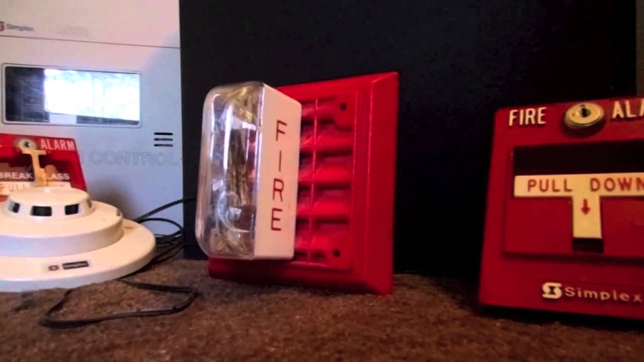 Wheelock ET1080SLM24 fire alarm speaker/strobe test YouTube