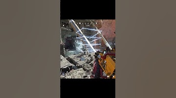 when twitch chat plays with U | Apex