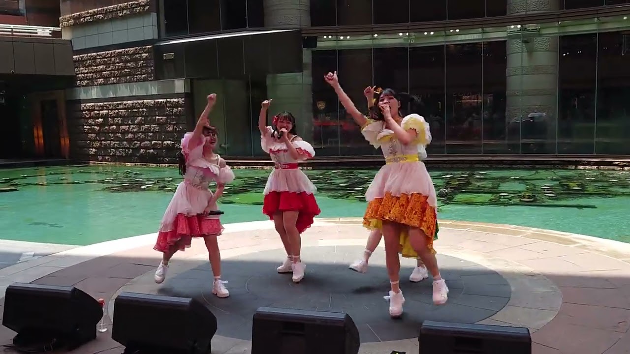 りんご娘　福岡キャナルシティ