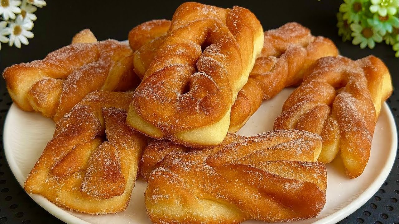 Если у вас есть 1 яйцо, мука и сахар, приготовьте это вкусное и простое блюдо без духовки!