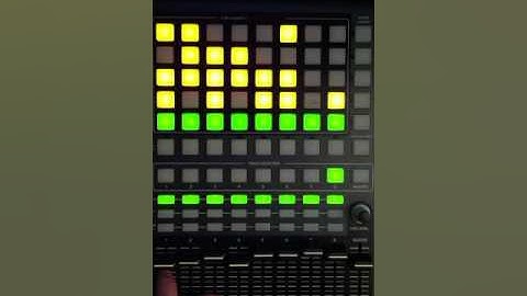 Wowzers Ableton live 8 apc 40 style