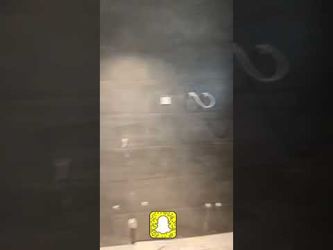 يفضل السخان المخفي واذا كان مكشوف يفضل اختيار مكان مناسب له