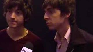 The Last Shadow Puppets - Backstage Interview - 2008