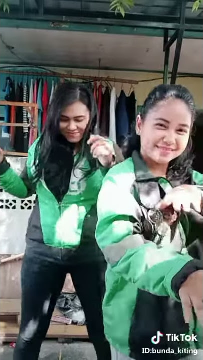 Cewek ojol cantik pinter goyang