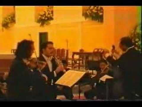 Carlos Damas Play Bach Concerto for violin and Oboe