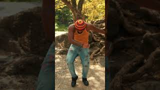 Busy Signal performing #BestWine #HoneycombRiddim #GoldUp