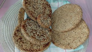 طريقه خبز بطحين السمسم خالي من الجلوتين مناسب للكيتوا دايت ولمرضى السكري وطعم لذيذ  (الجزء الثاني)
