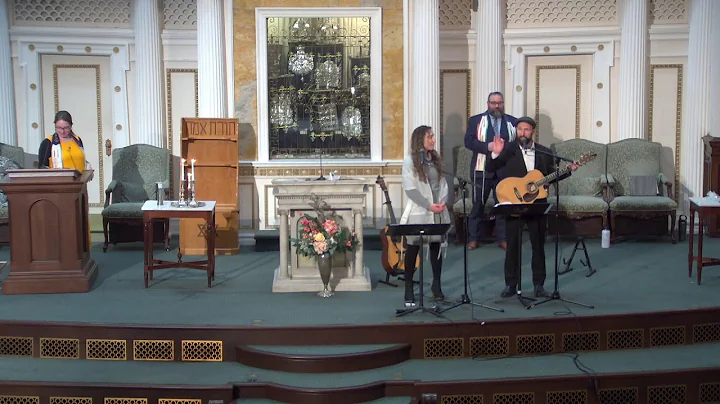 Friday Night Shabbat Service featuring Elana Jagoda Kaye and Saul Kaye 1/13/2023