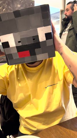 Alphastein FACE REVEAL (ich glaub es nicht)