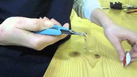 Attaching a Split Ring