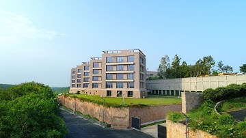 Kinetic sculpture at Fluentgrid global headquarters