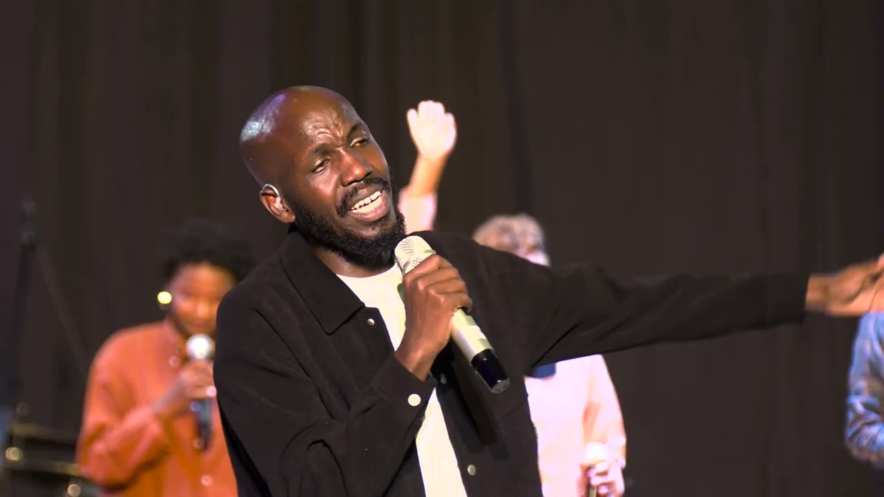 Alexis Nkomezi - MANA URI MWIZA (Live )