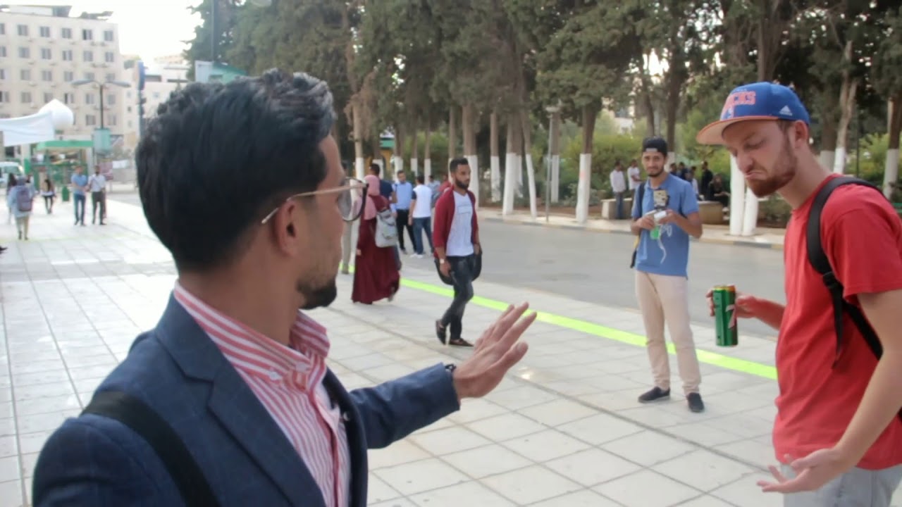 مغامرات السنفور بأول يوم دوامه في الجامعة الأردنية