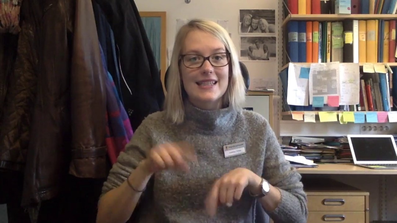 Teckenspråk för hörande steg 1, familj och släkt