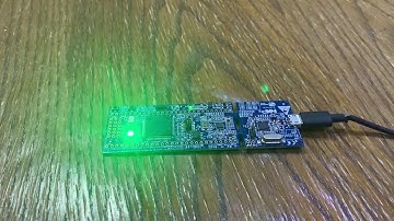 FreeRTOS blinky example with three leds
