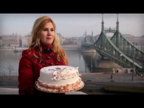 Videó: Mit jelent egy nagyon boldog születésnap?