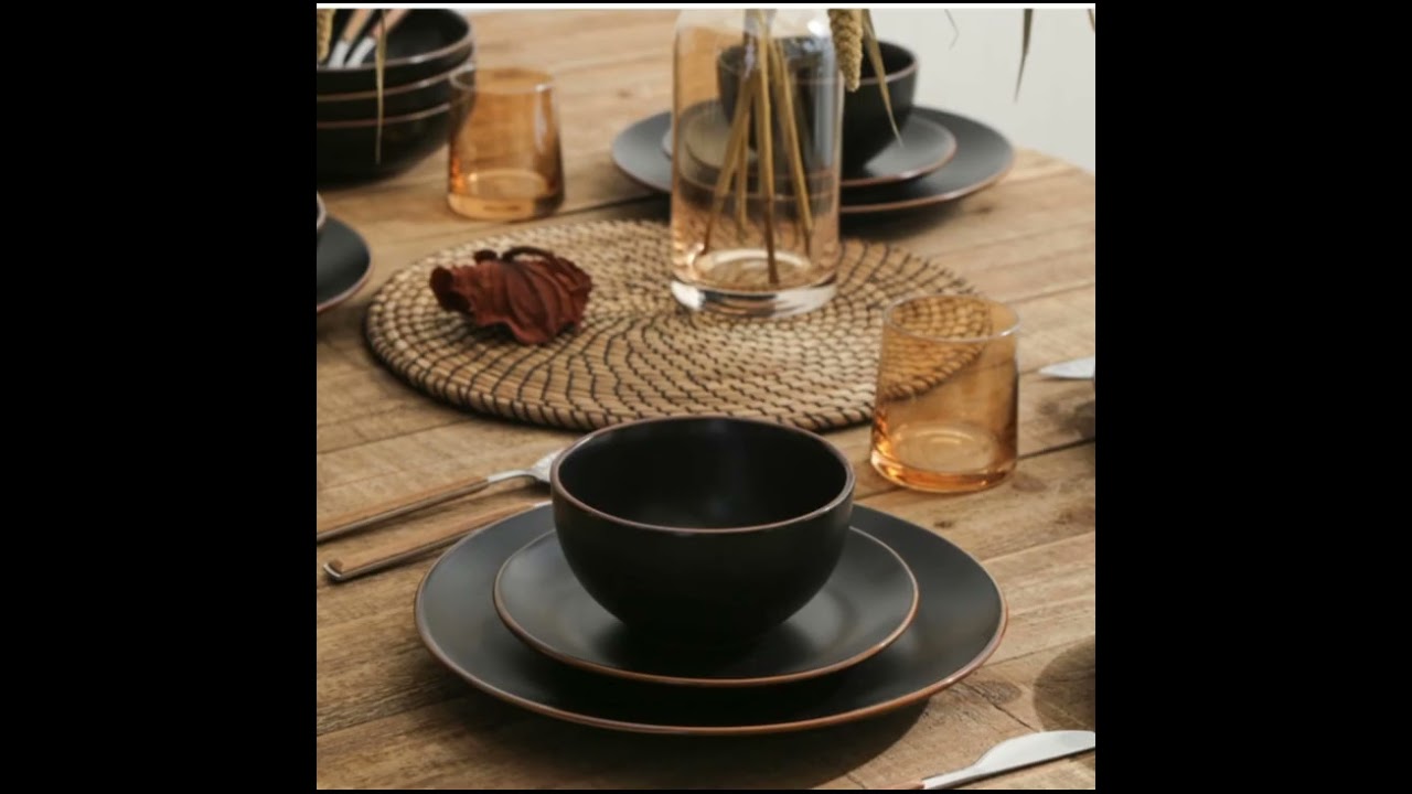 Bone china dinner set in black 😍