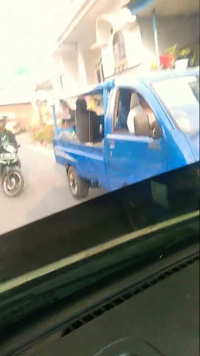 tahu bulat. digoreng dimobil 500an
