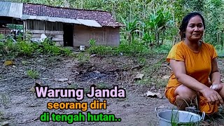 Rumah Warung Jus bogor Janda cantik mulus hidup sendirian pinggir kali tengah hutan Rondo Tuban.