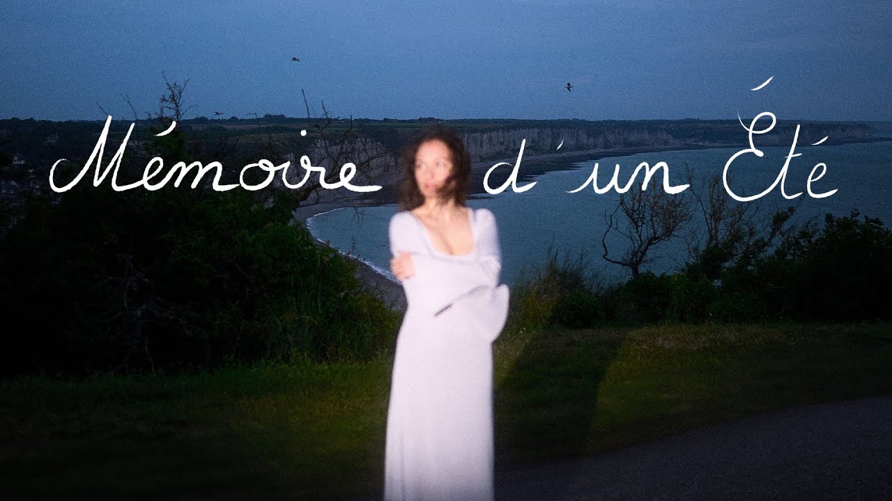 Mémoire d'un Été - Enola Cox (Lyrics vidéo)