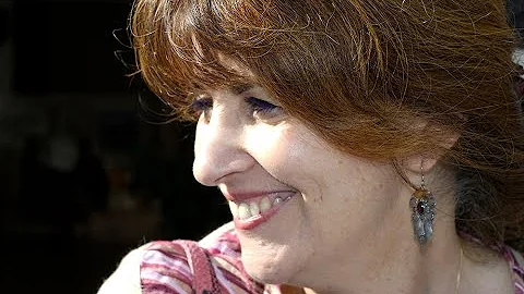 ANN MARIE VALENCIA - "Aurly, Betzy et les autres"